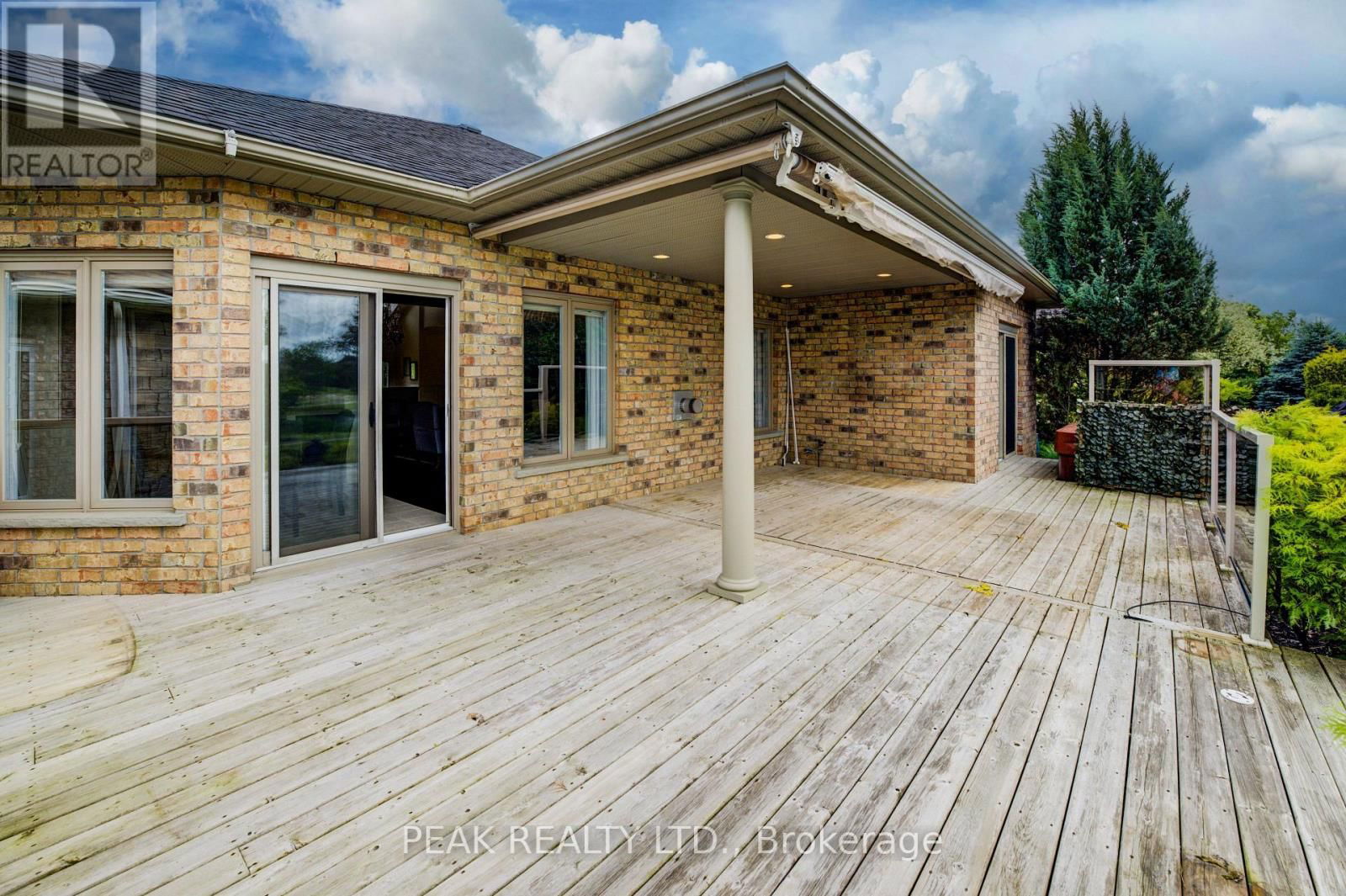 26 ORCHARD WAY Image 43