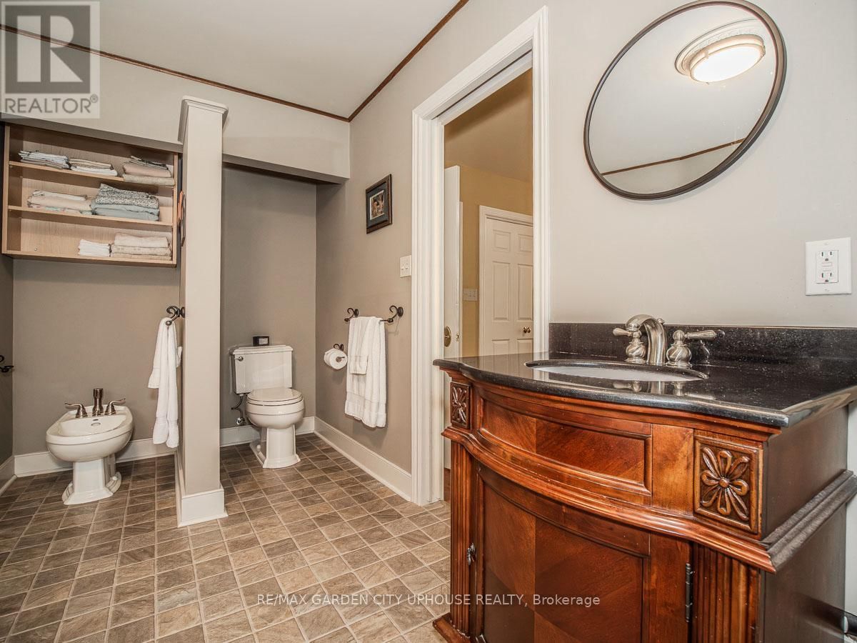 55 TECUMSEH STREET Image 13