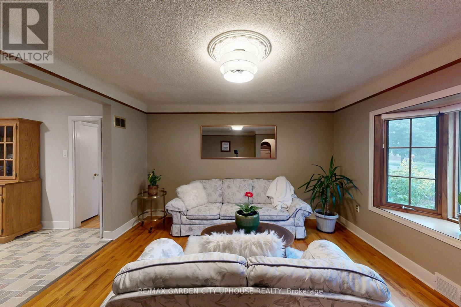 55 TECUMSEH STREET Image 4