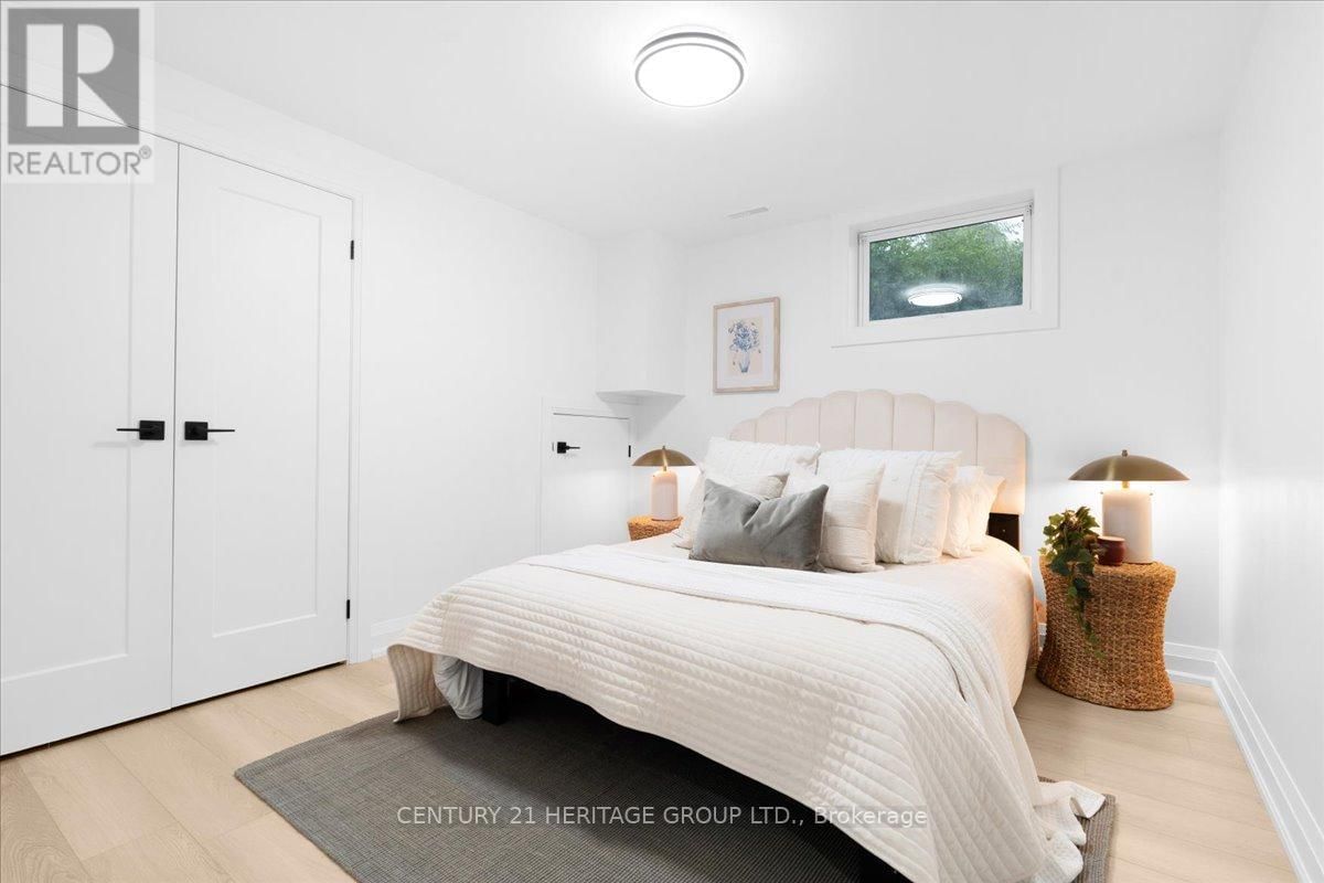15 MELLENBY STREET Image 39