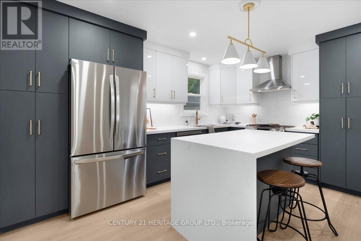 15 MELLENBY STREET Image 4