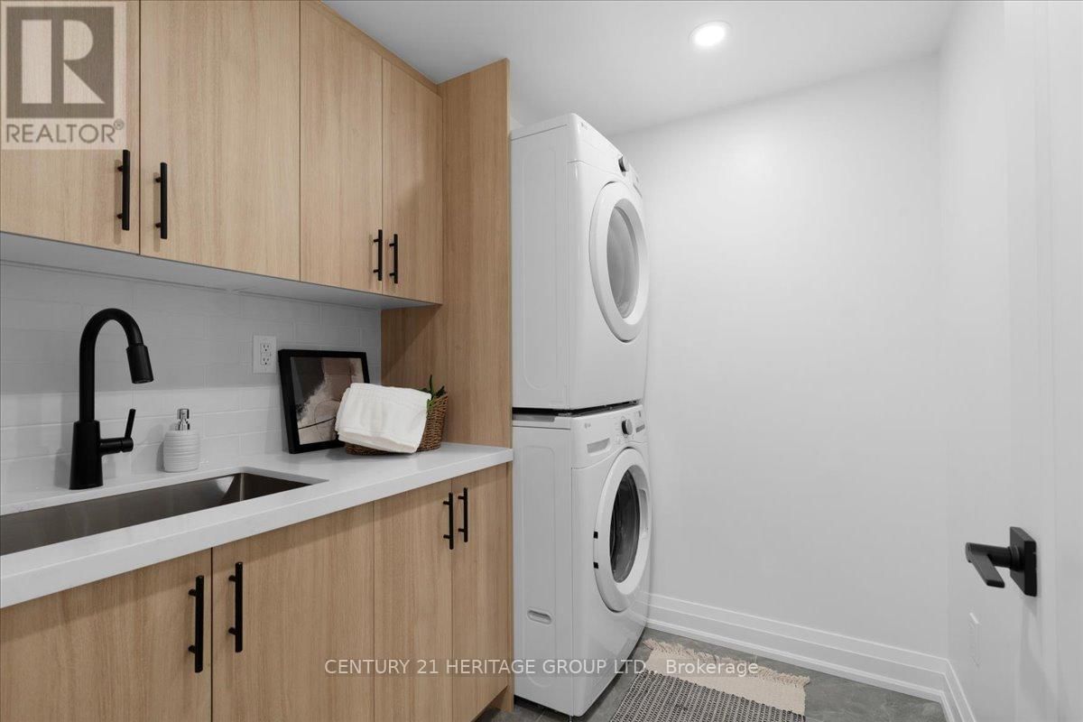 15 MELLENBY STREET Image 42