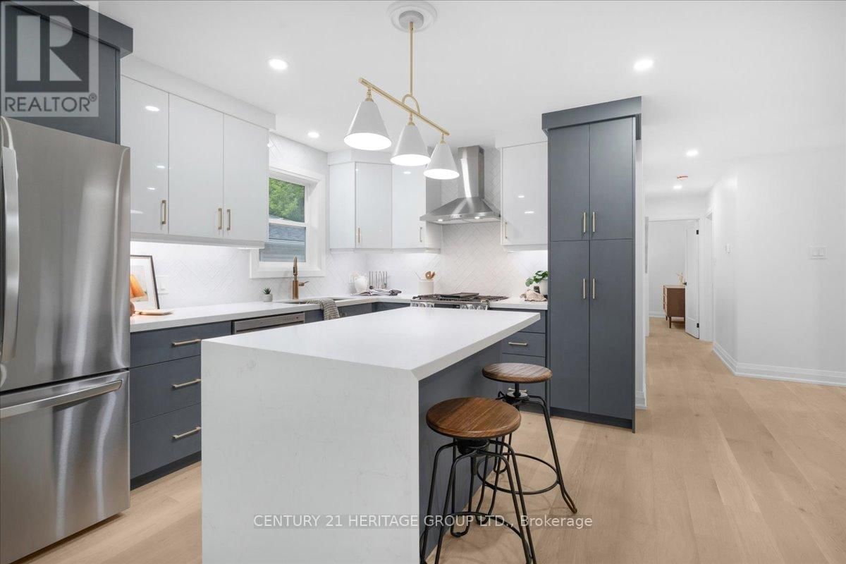 15 MELLENBY STREET Image 6