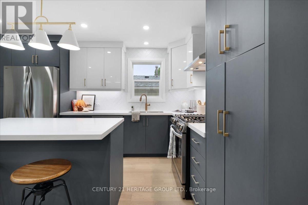 15 MELLENBY STREET Image 7