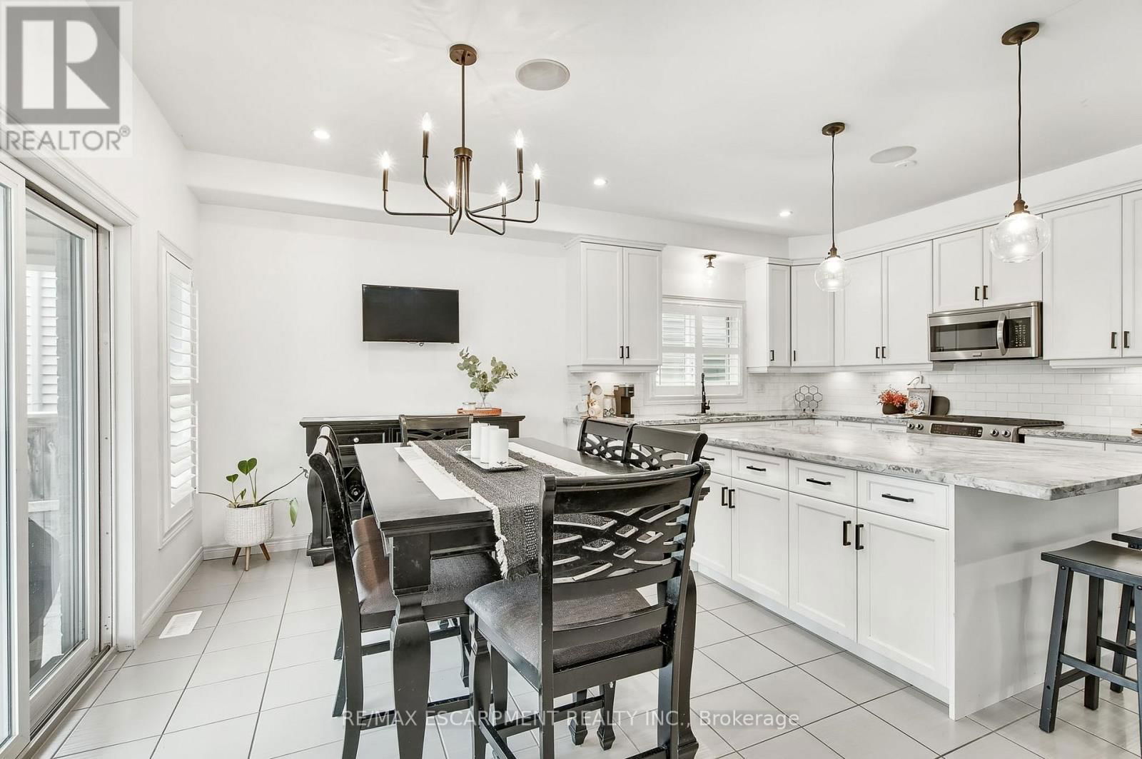 4884 ALLAN COURT Image 28