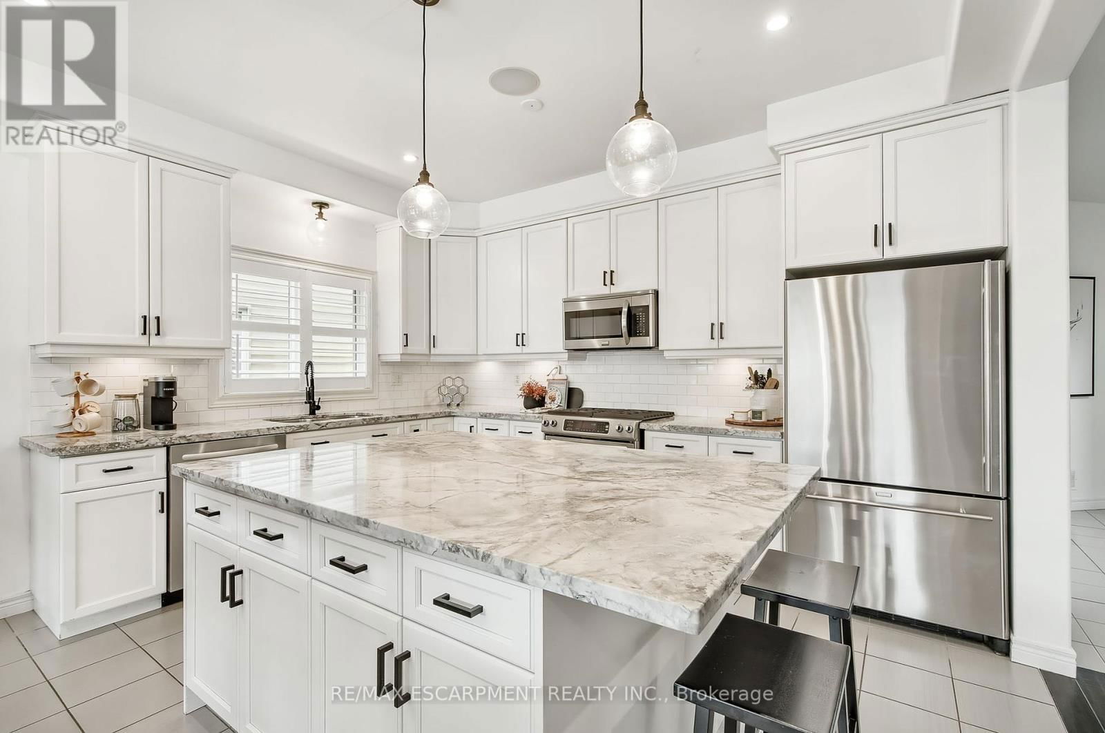 4884 ALLAN COURT Image 30