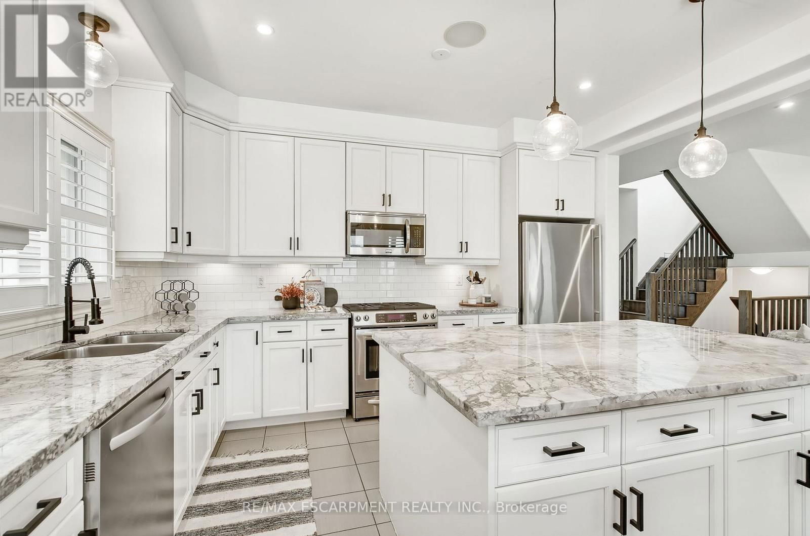 4884 ALLAN COURT Image 32