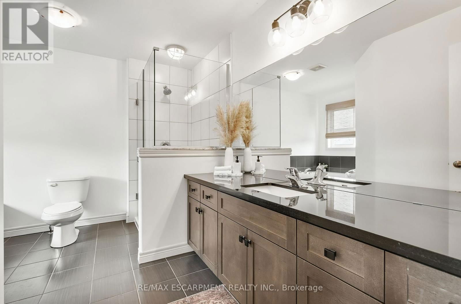 4884 ALLAN COURT Image 38