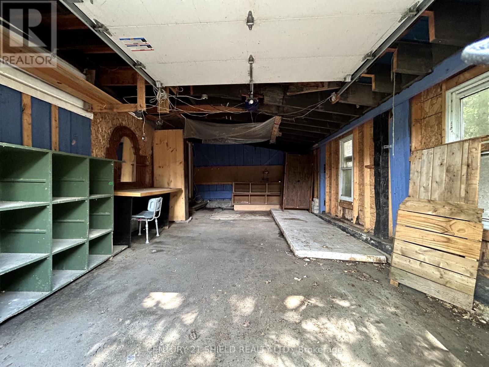 6927 SALEM LANE Image 3