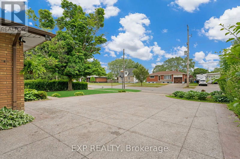 Tertiary Property View