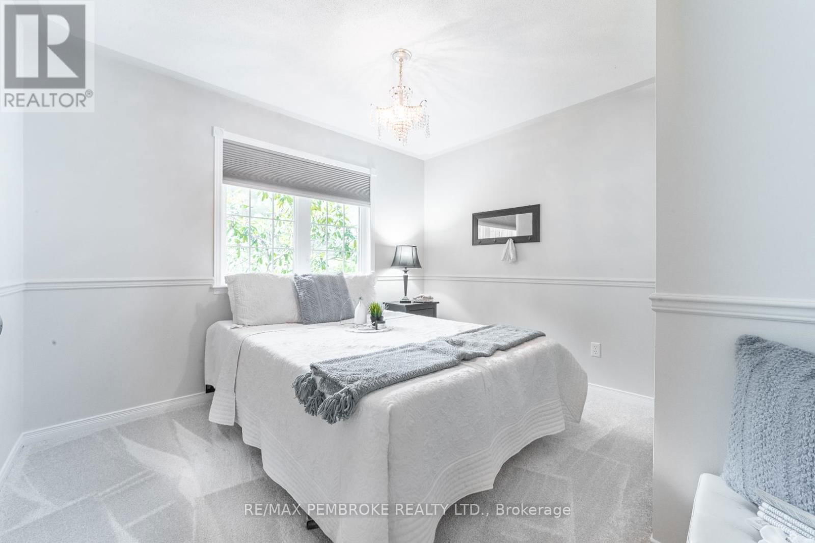 559 BLACK BAY ROAD Image 14