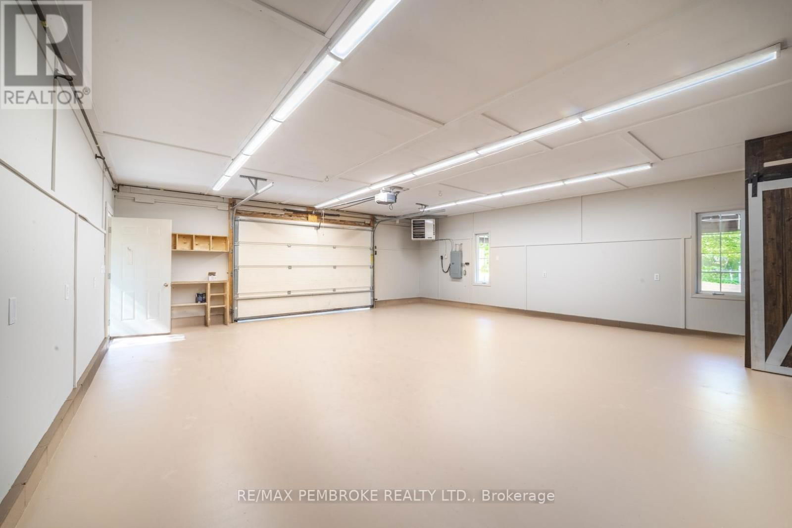 559 BLACK BAY ROAD Image 27