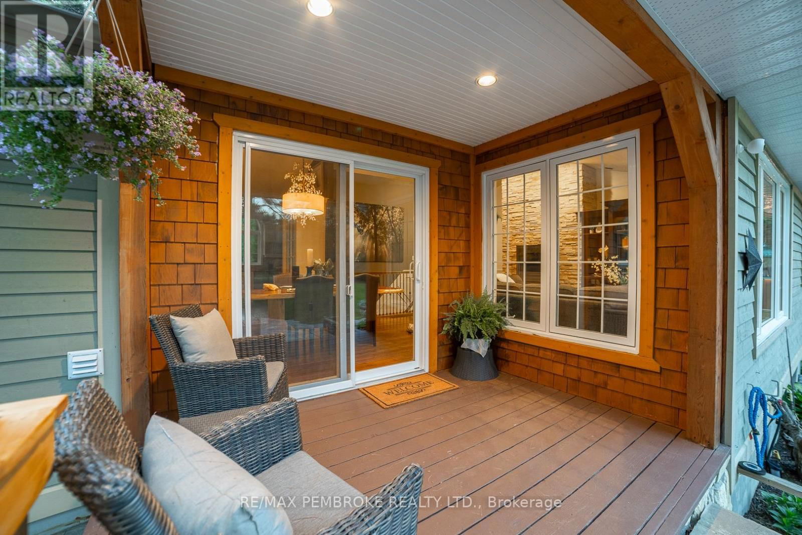 559 BLACK BAY ROAD Image 33