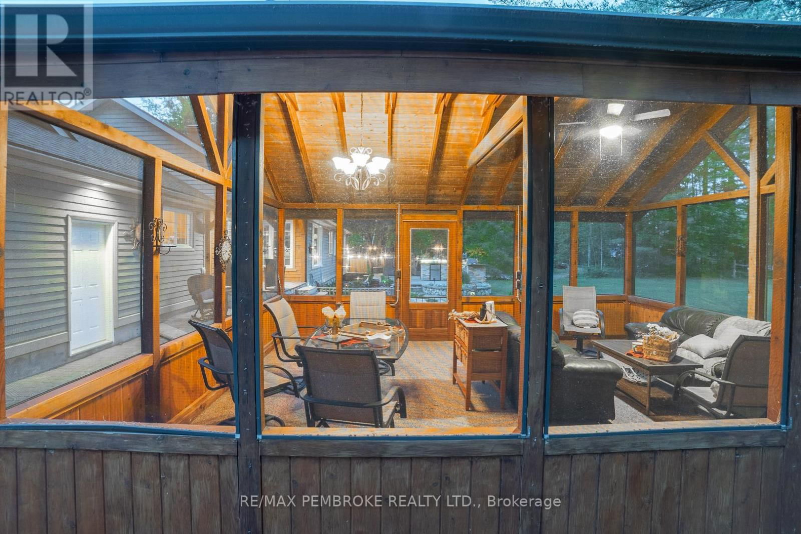 559 BLACK BAY ROAD Image 40