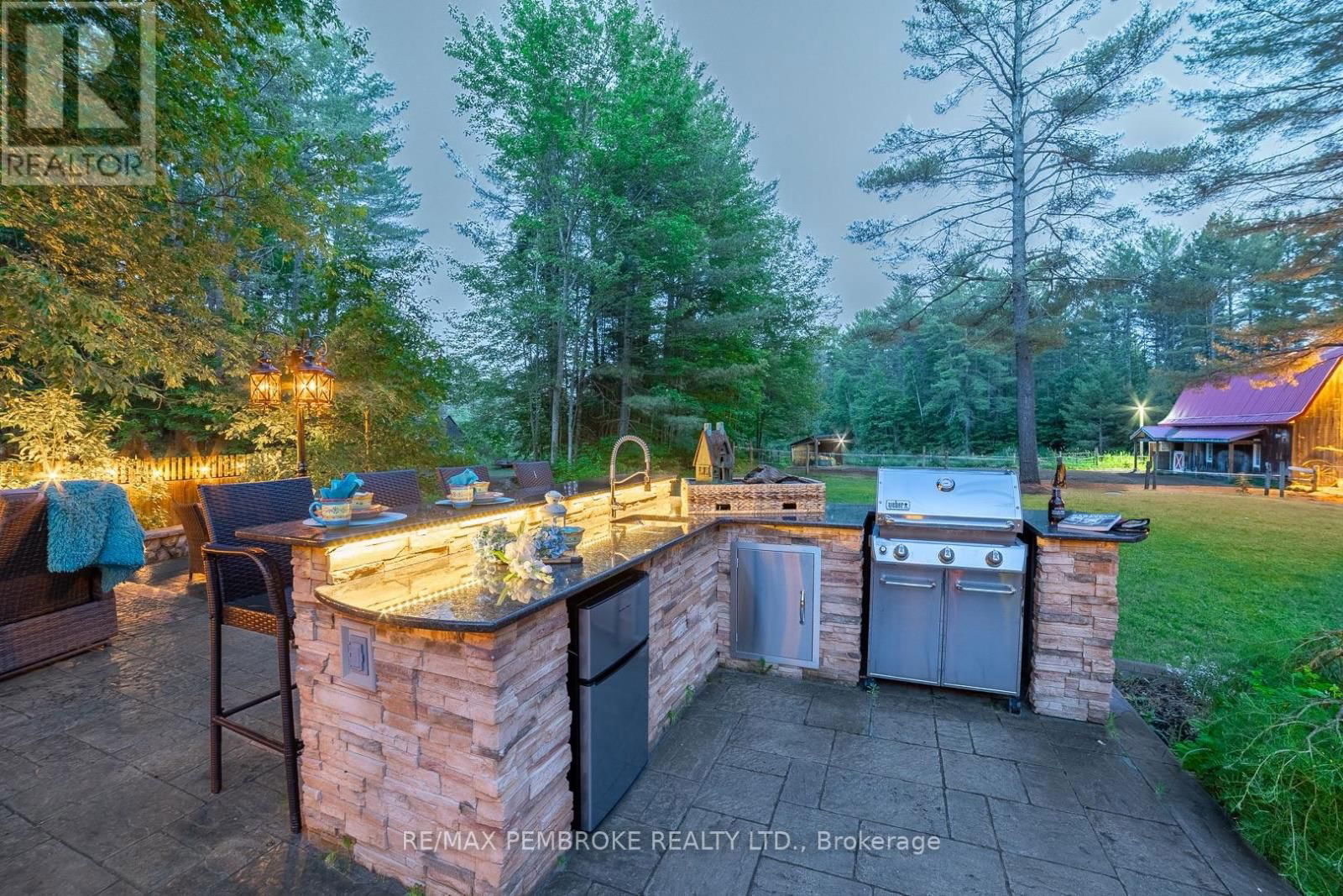 559 BLACK BAY ROAD Image 44