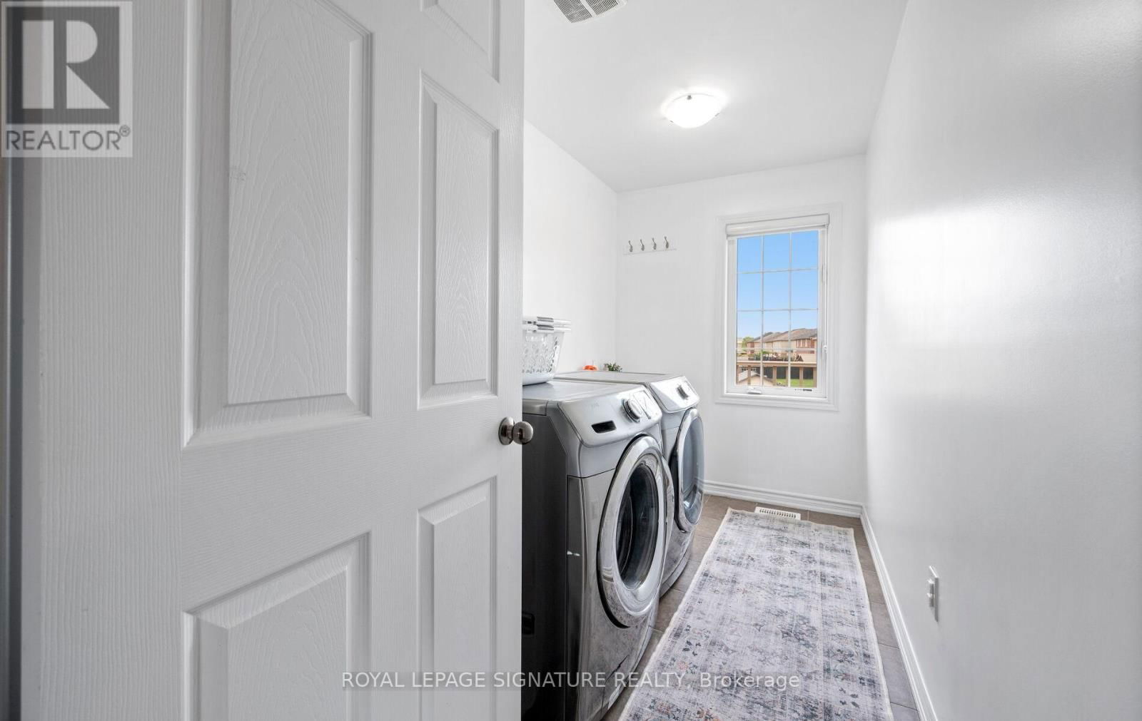 132 WARNER LANE Image 25