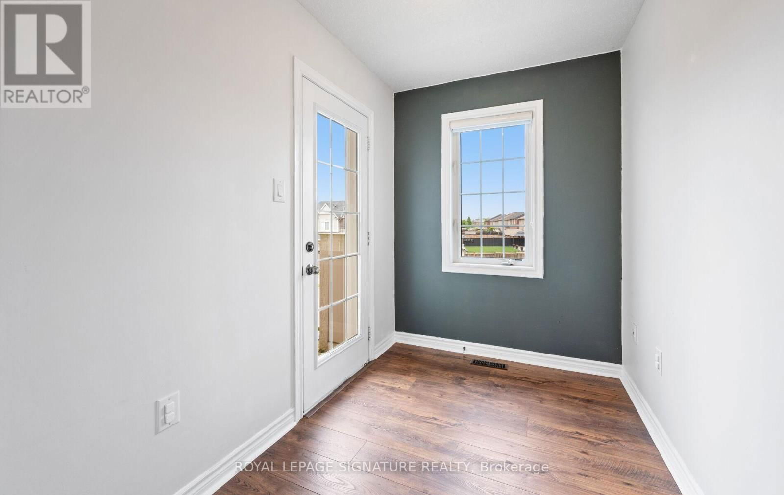 132 WARNER LANE Image 26