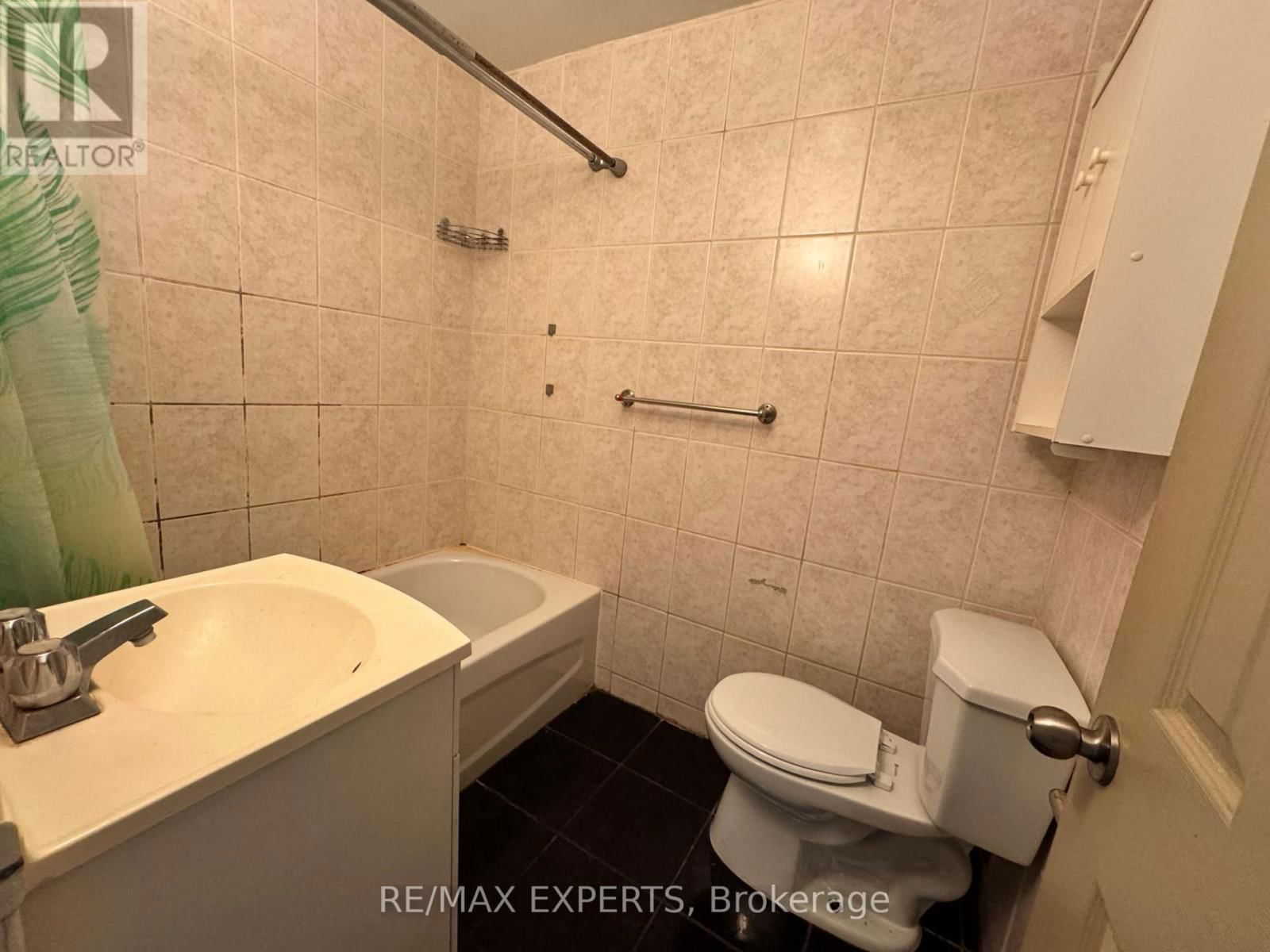 Unit 1 - 63 DONALD STREET Image 14