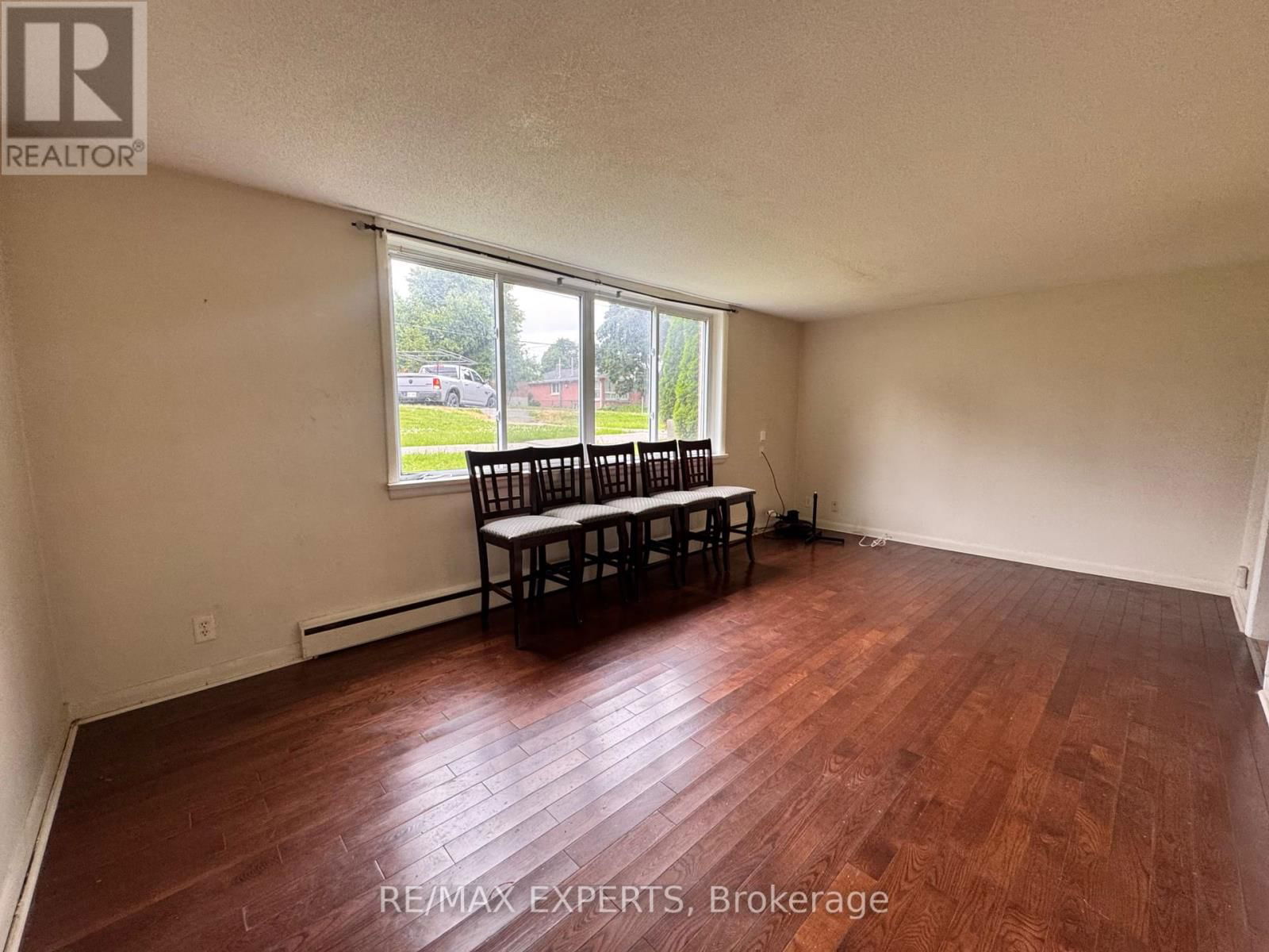 Unit 1 - 63 DONALD STREET Image 3