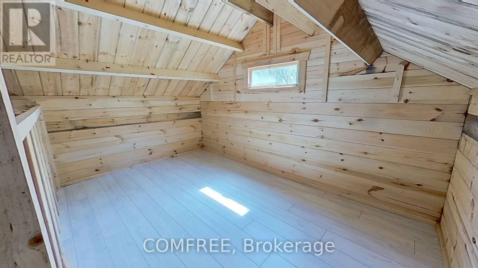 375500 37TH LINE Image 6