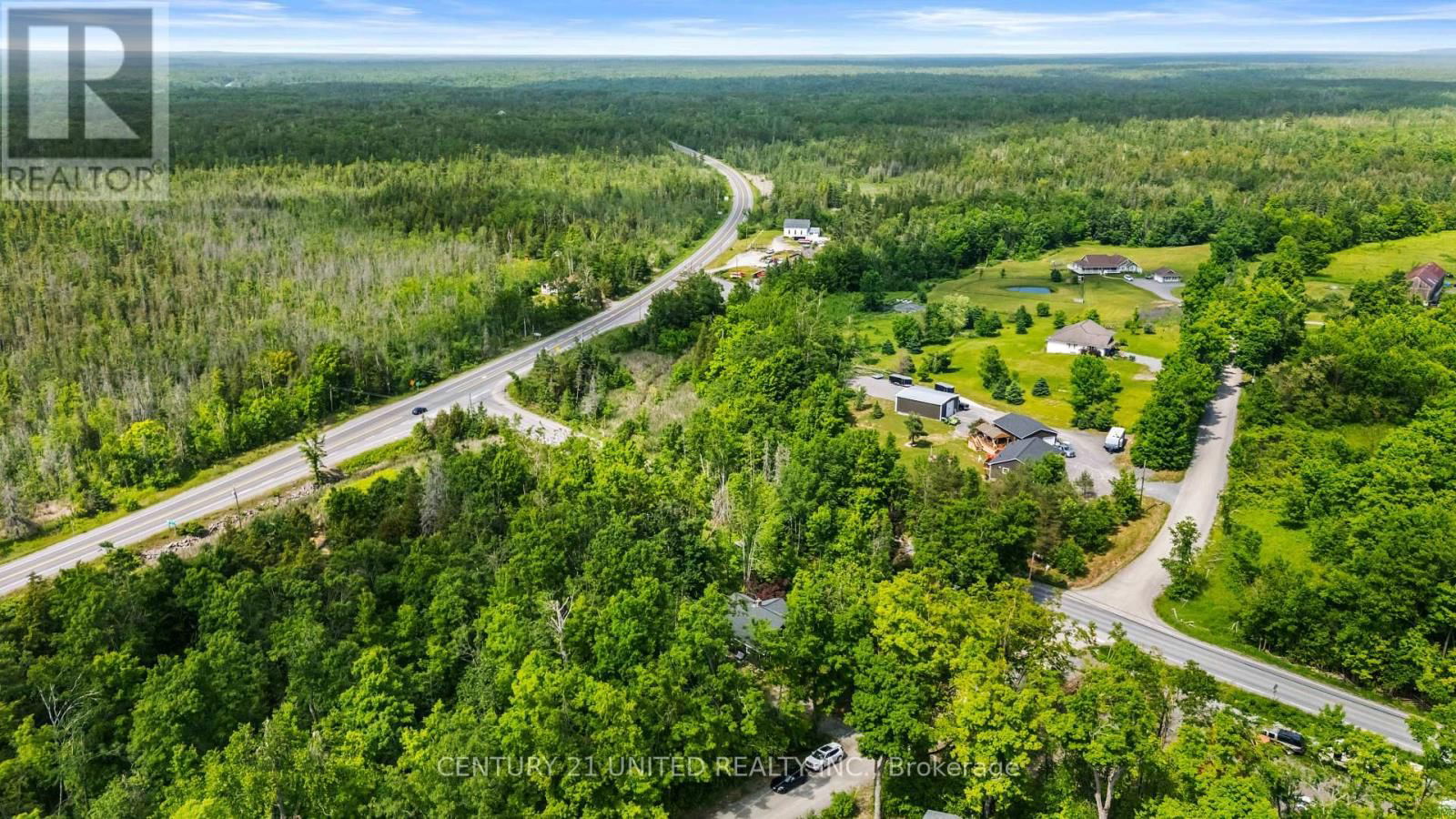 8 LIBRARY ROAD Image 31