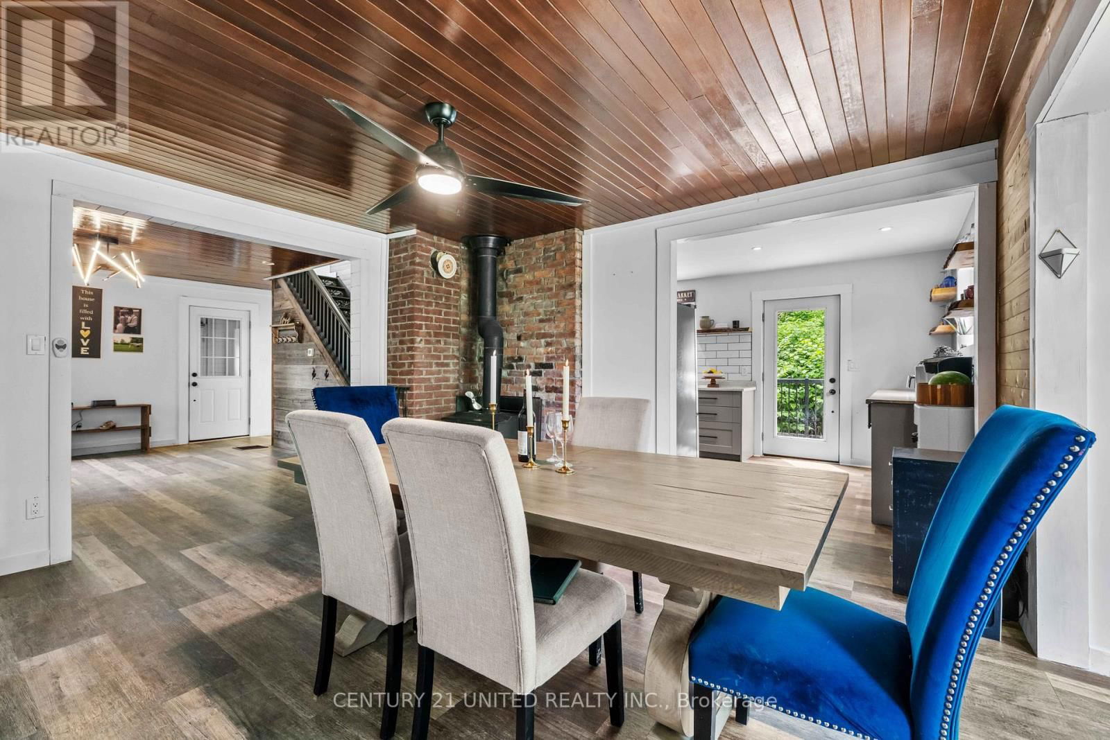 8 LIBRARY ROAD Image 9
