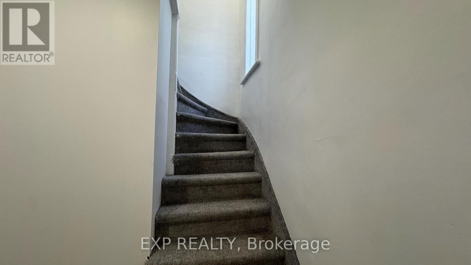 2 - 425 CANNON STREET EAST Image 10