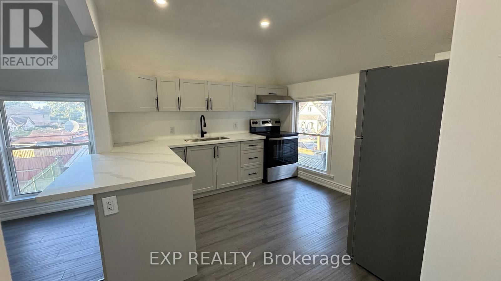 2 - 425 CANNON STREET EAST Image 19
