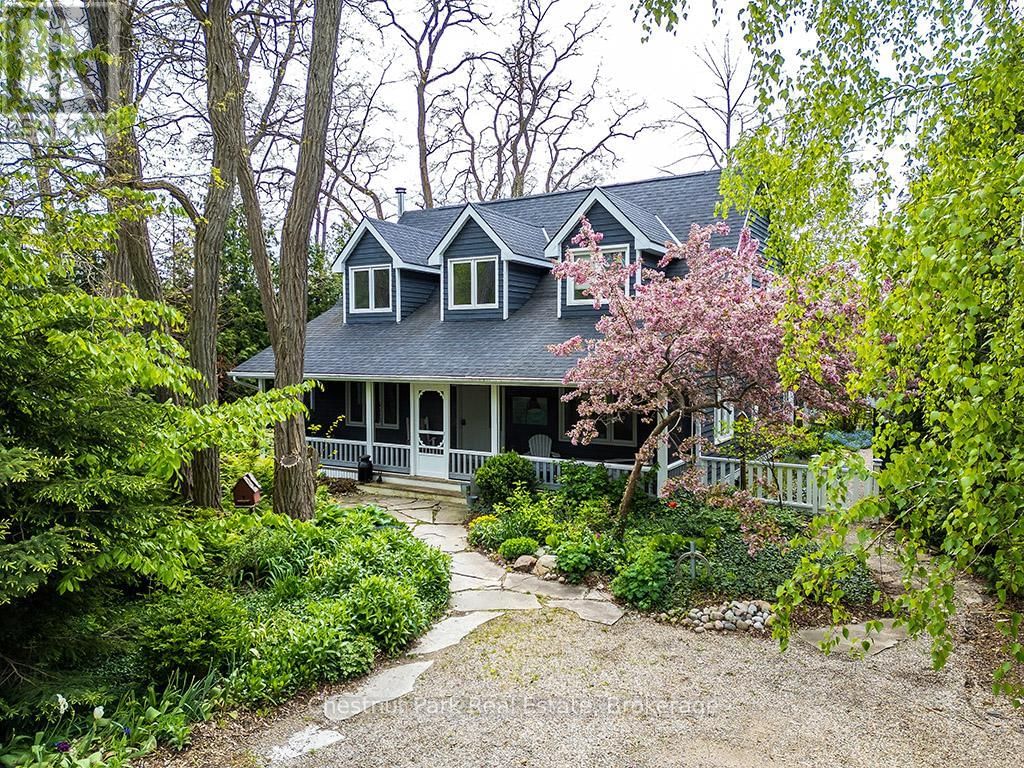114 CLARK STREET Image 2
