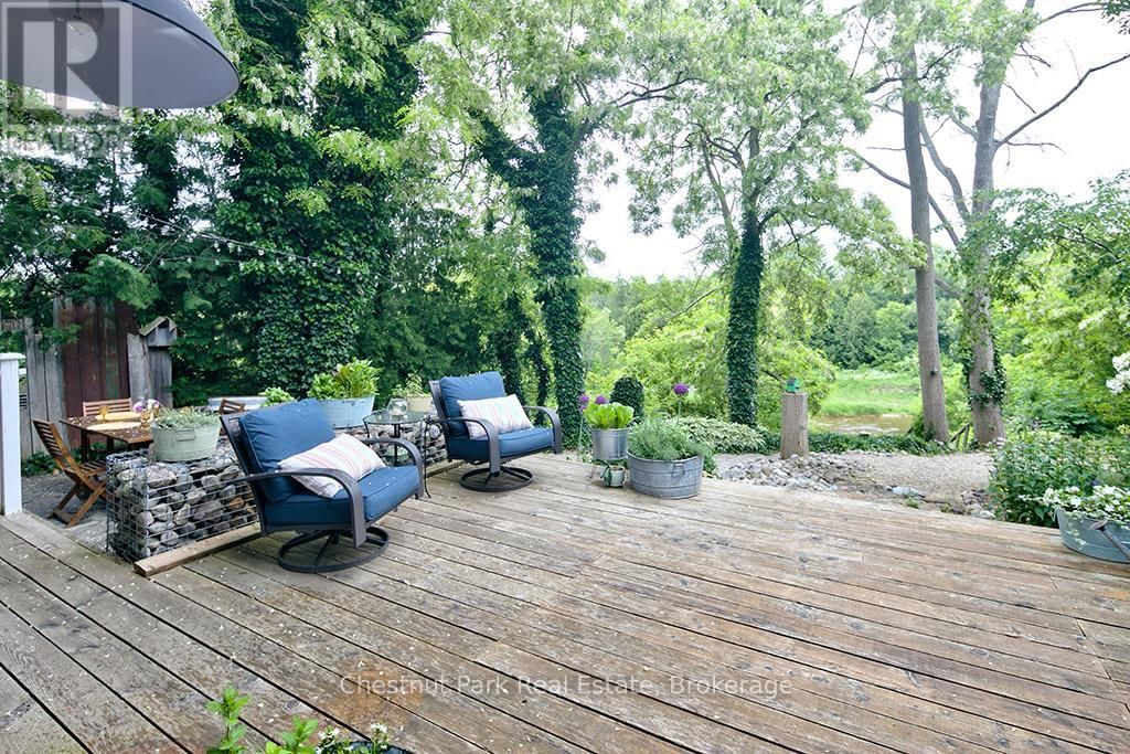 114 CLARK STREET Image 26