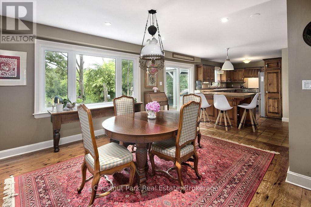 114 CLARK STREET Image 9