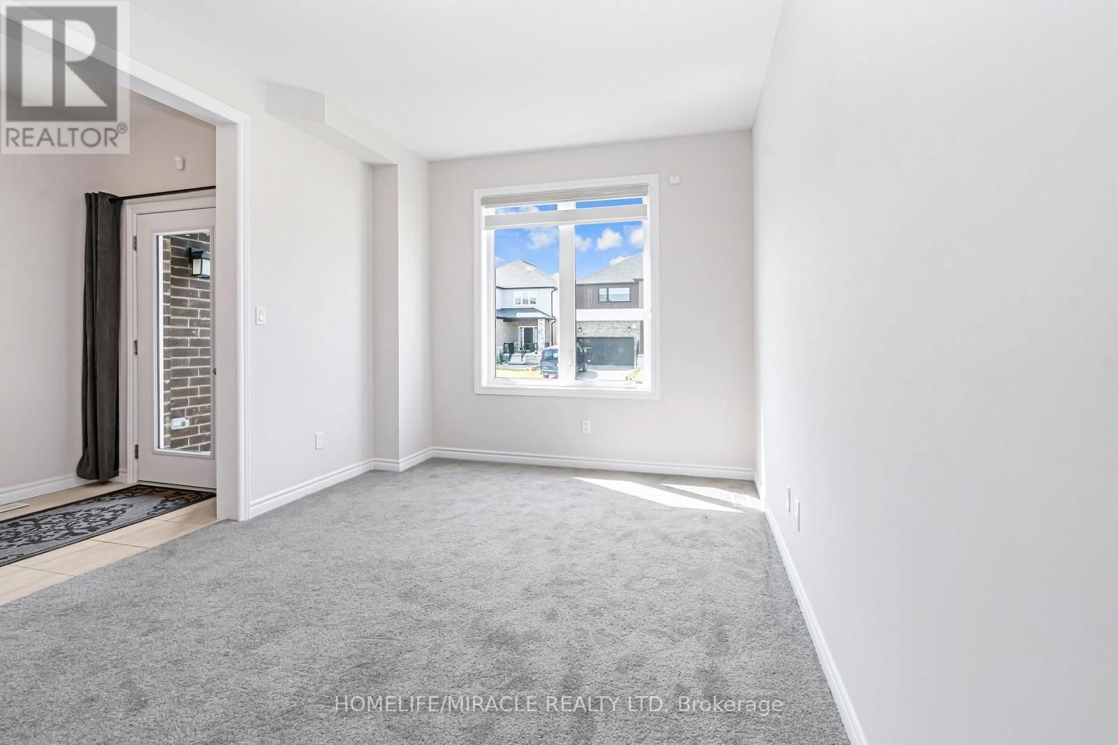 24 SASS CRESCENT Image 7