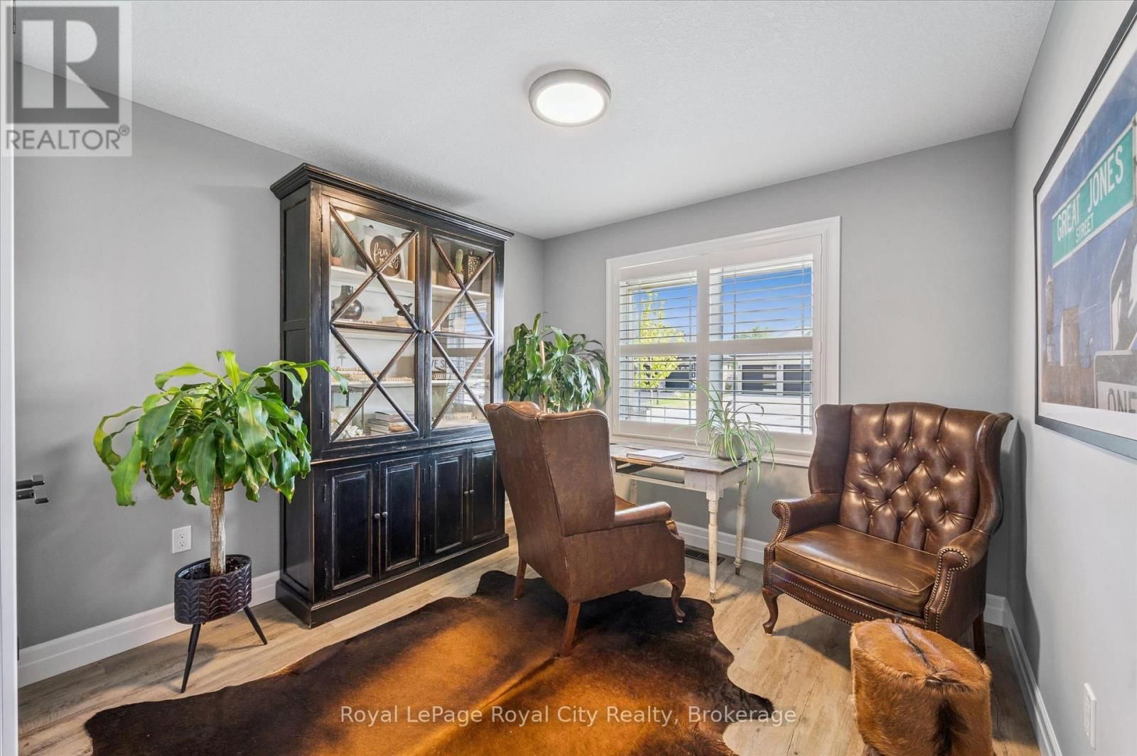 20 WINCHESTER CRESCENT Image 18