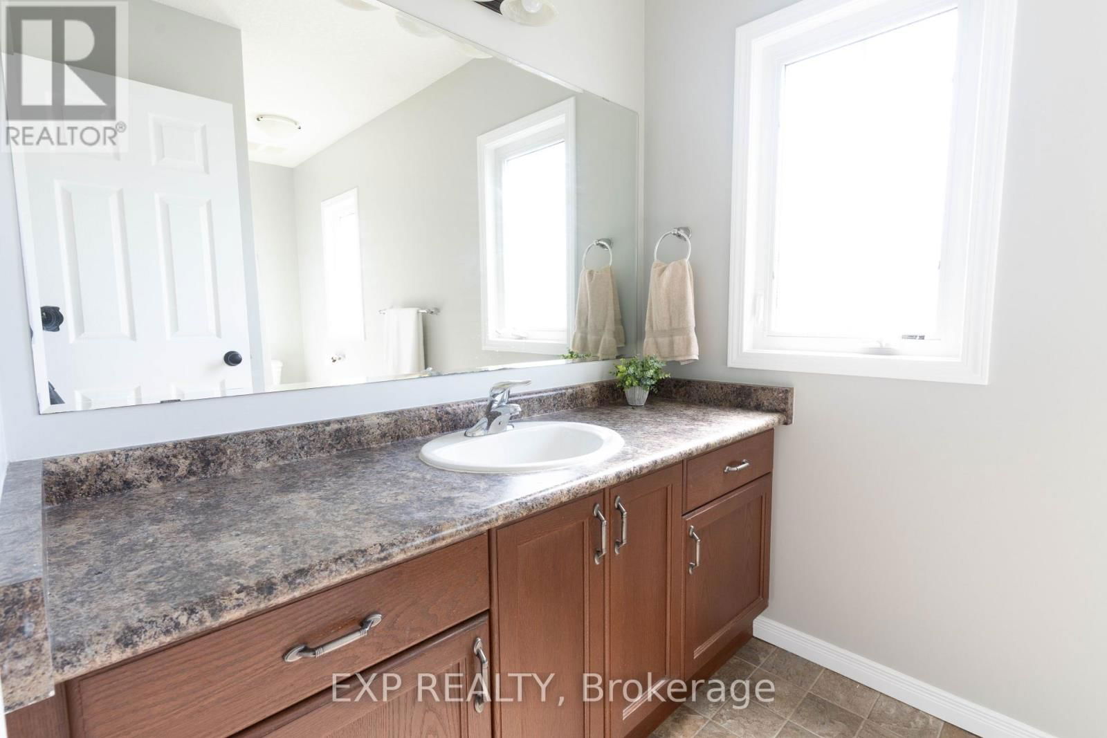 1319 COUNTRYSTONE DRIVE Image 28