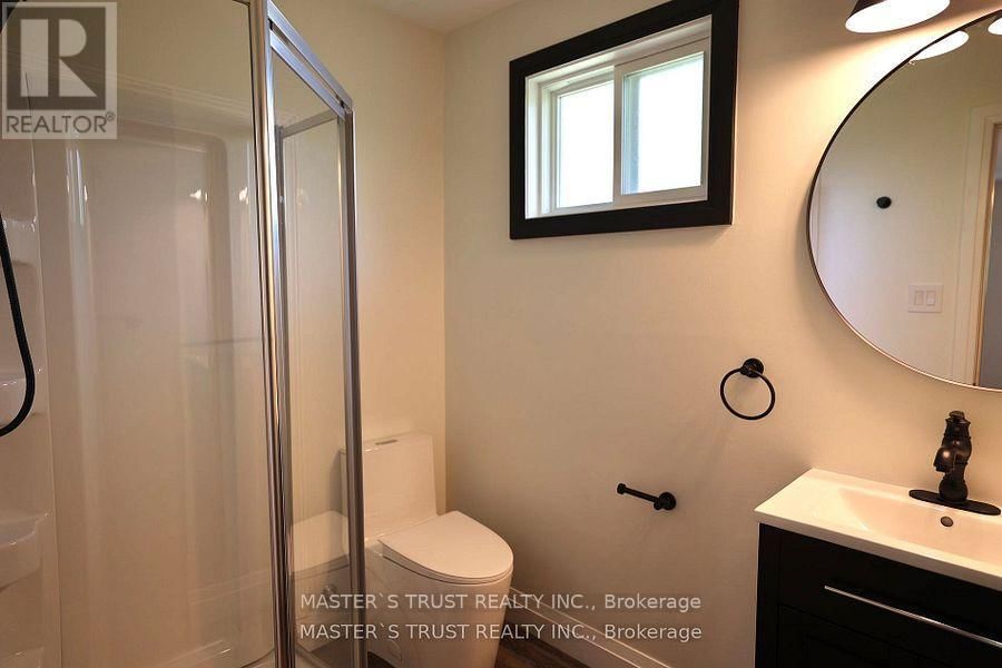 6 KRON DRIVE Image 24