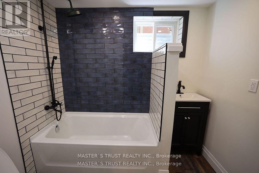 6 KRON DRIVE Image 28