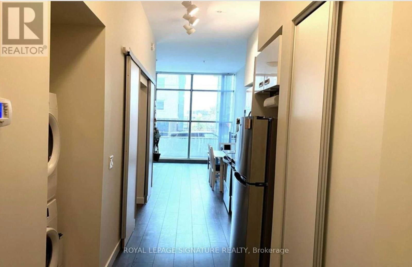 620 - 257 HEMLOCK STREET Image 2
