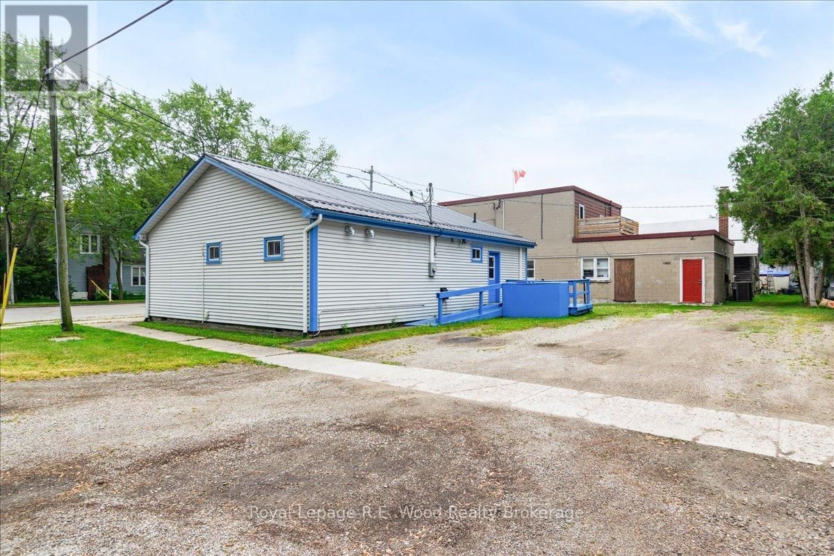 29 WELLINGTON STREET Image 6