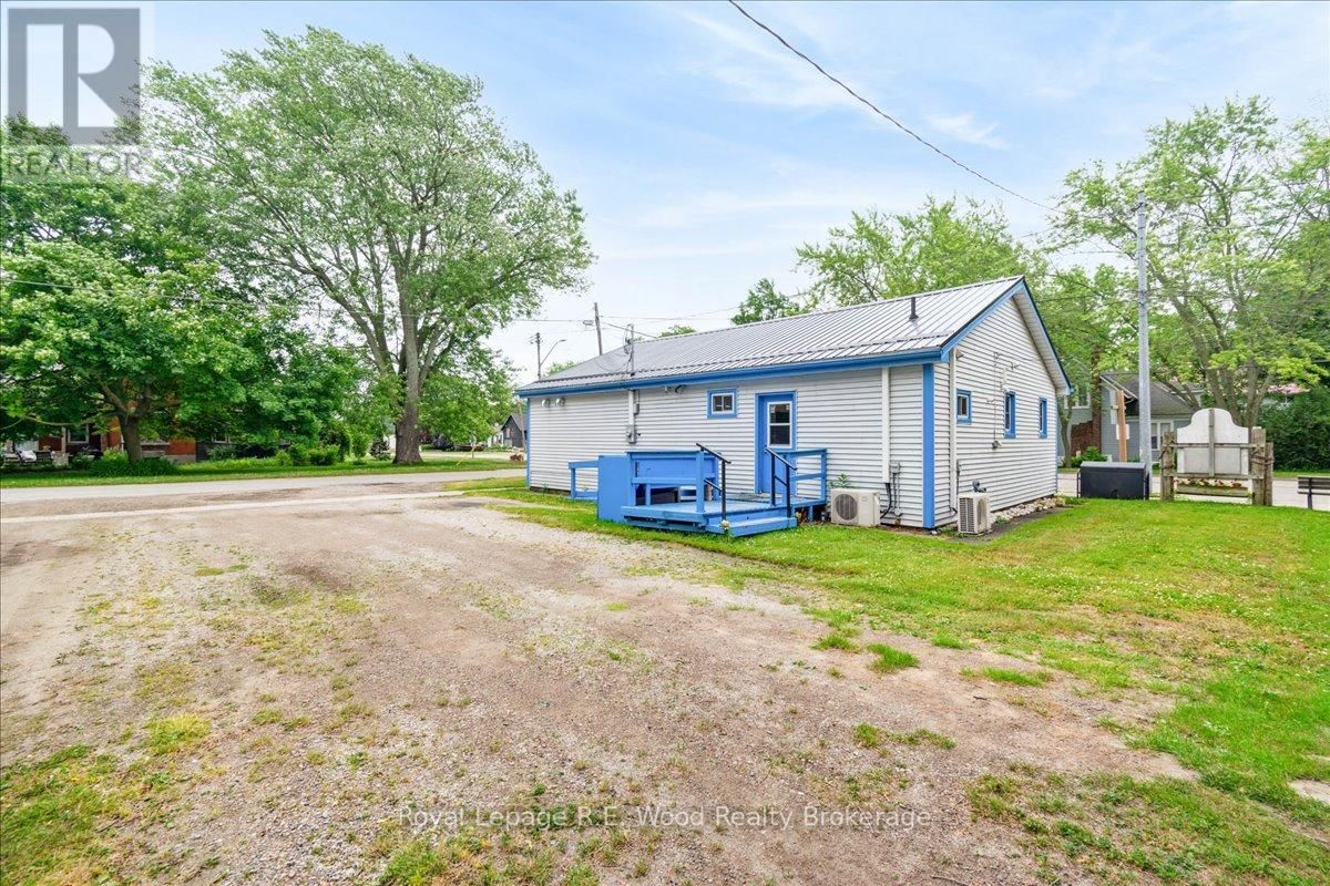 29 WELLINGTON STREET Image 7