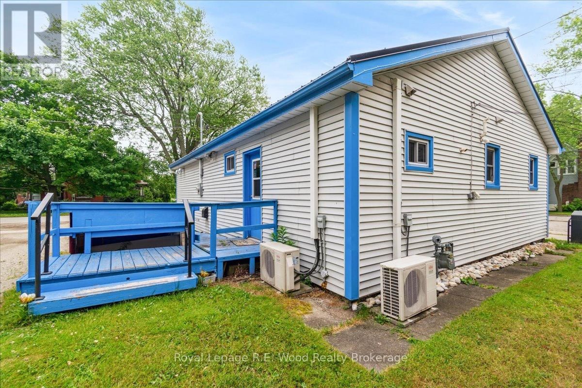 29 WELLINGTON STREET Image 9