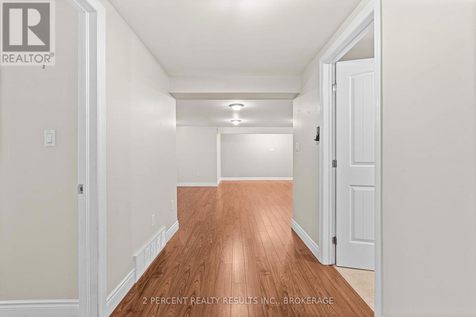 873 JASMINE STREET Image 30