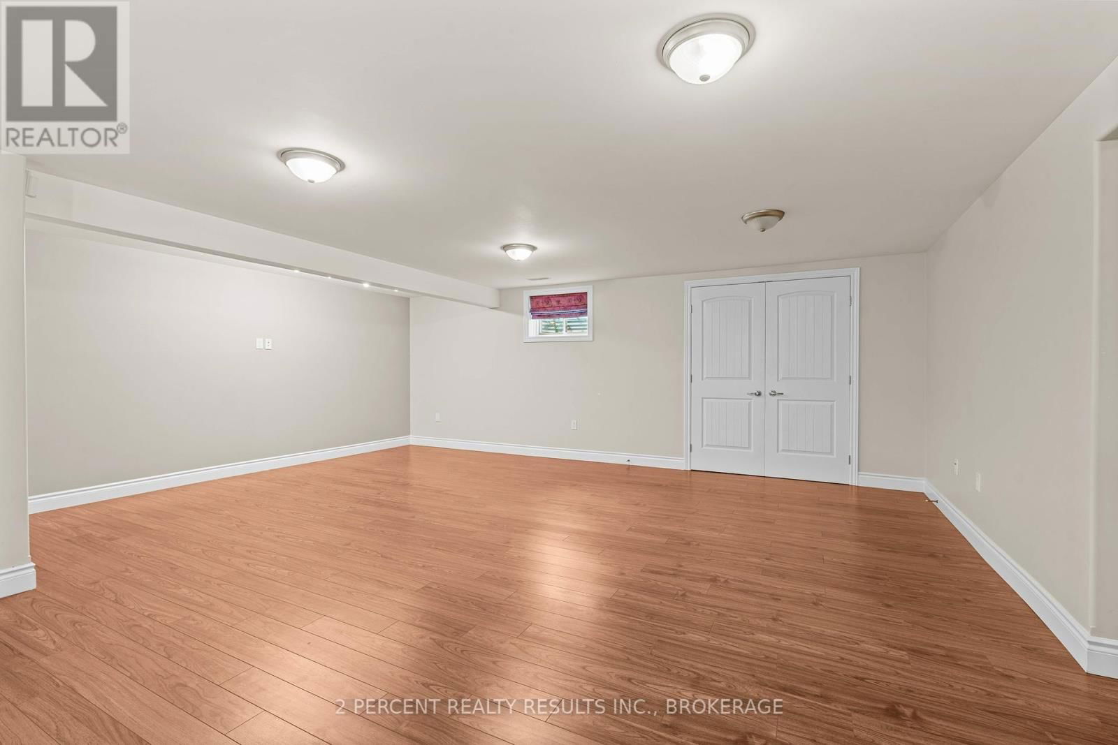 873 JASMINE STREET Image 34