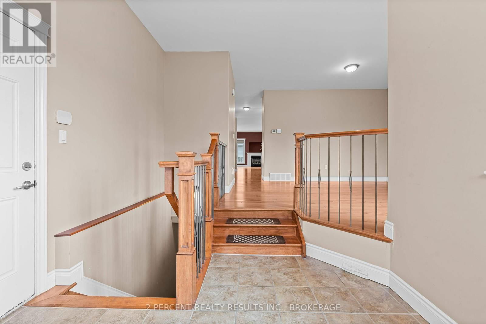 873 JASMINE STREET Image 4