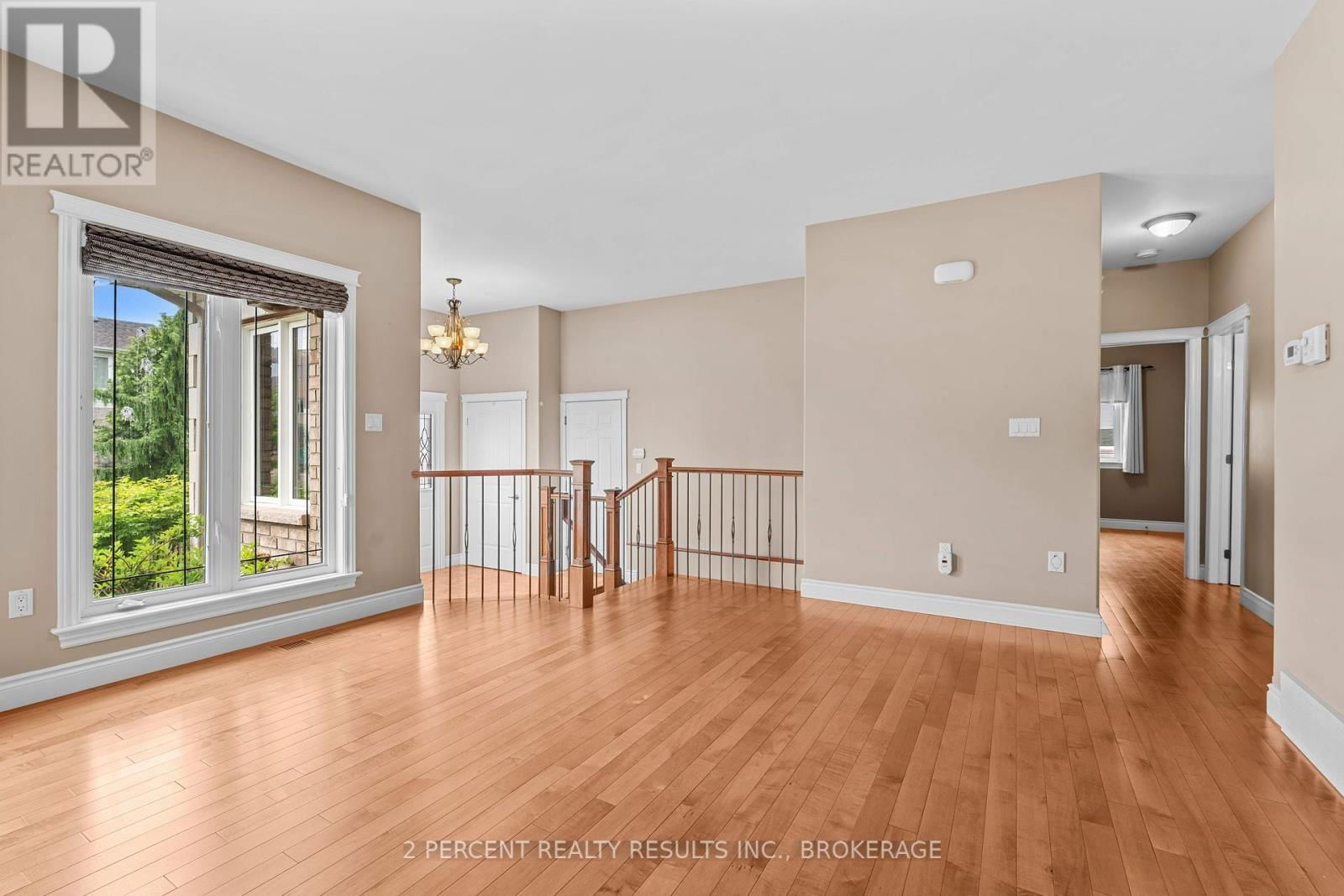 873 JASMINE STREET Image 8