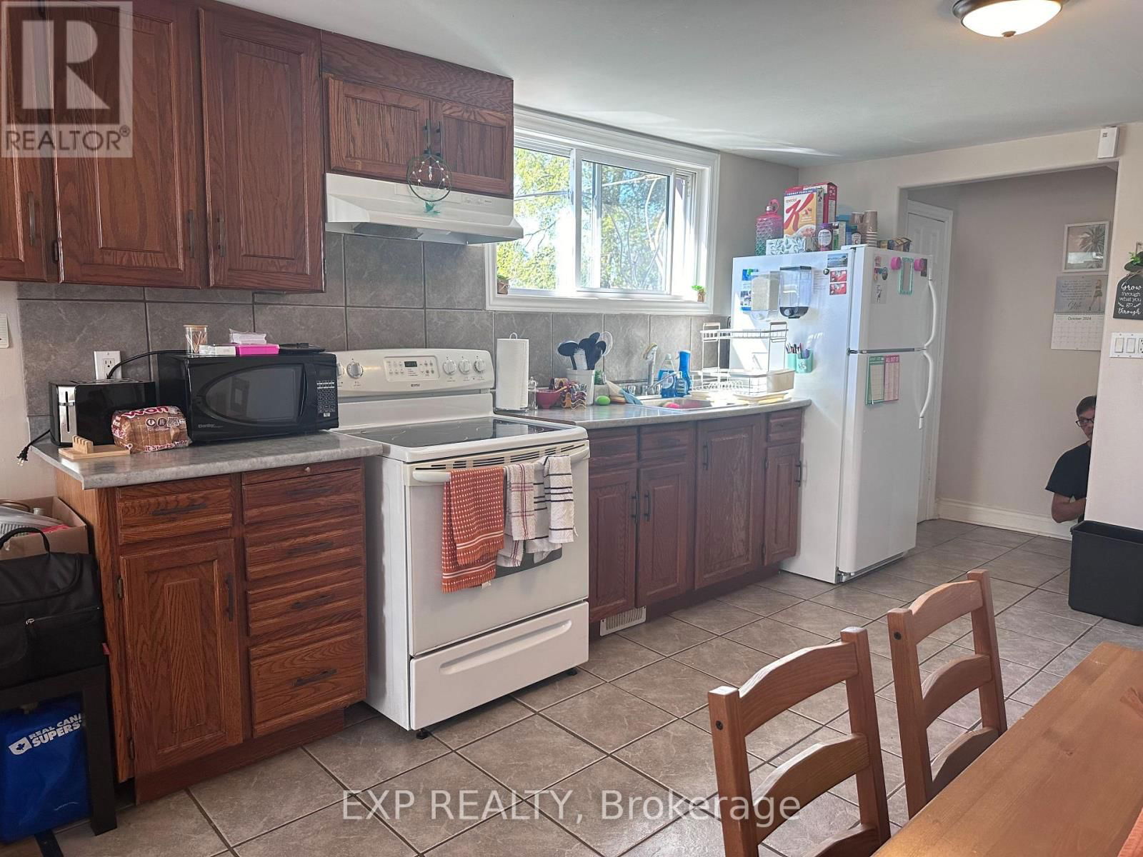 203 GROVE STREET Image 16