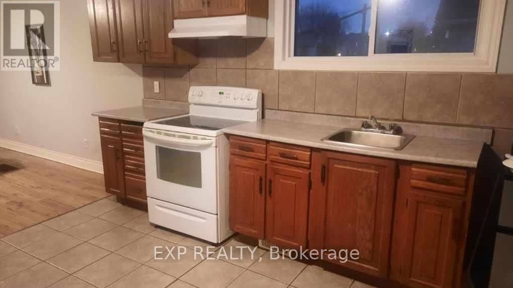 203 GROVE STREET Image 30