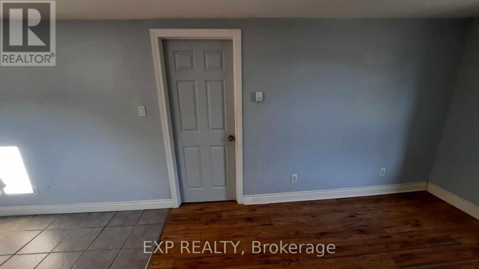 203 GROVE STREET Image 39
