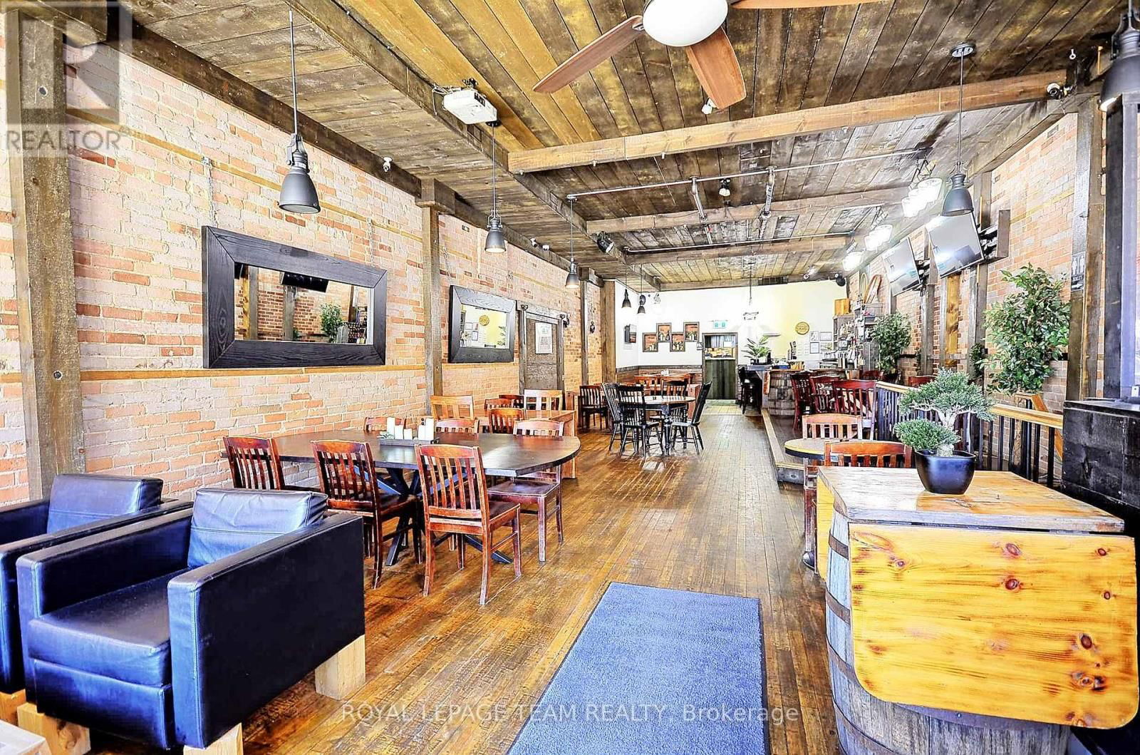 26 ELGIN STREET WEST Image 3
