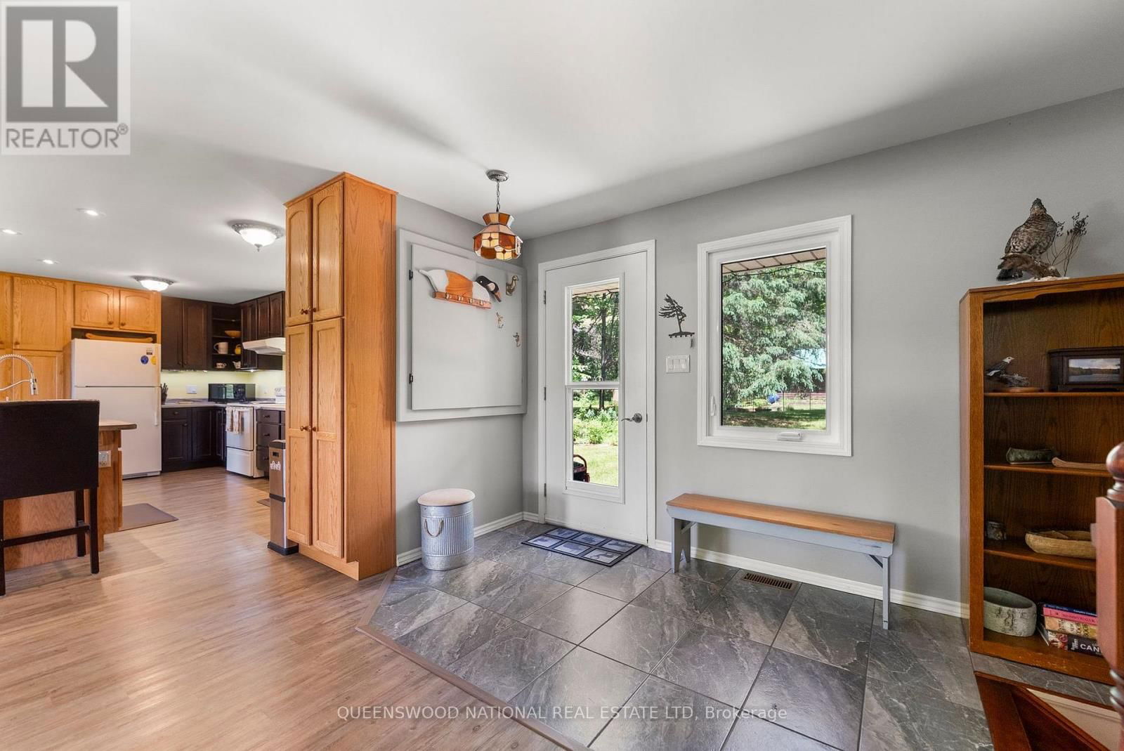 618 RIVER ROAD Image 8