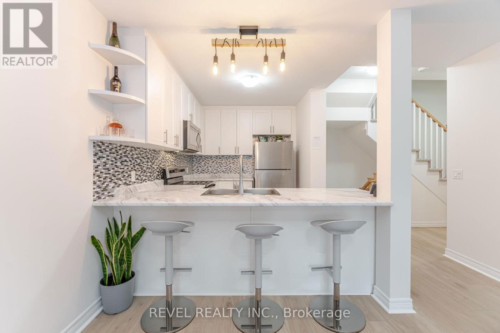 316 HUMPHREY STREET Image 7